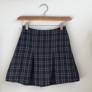Brandy Melville Plaid Pleated Skirt